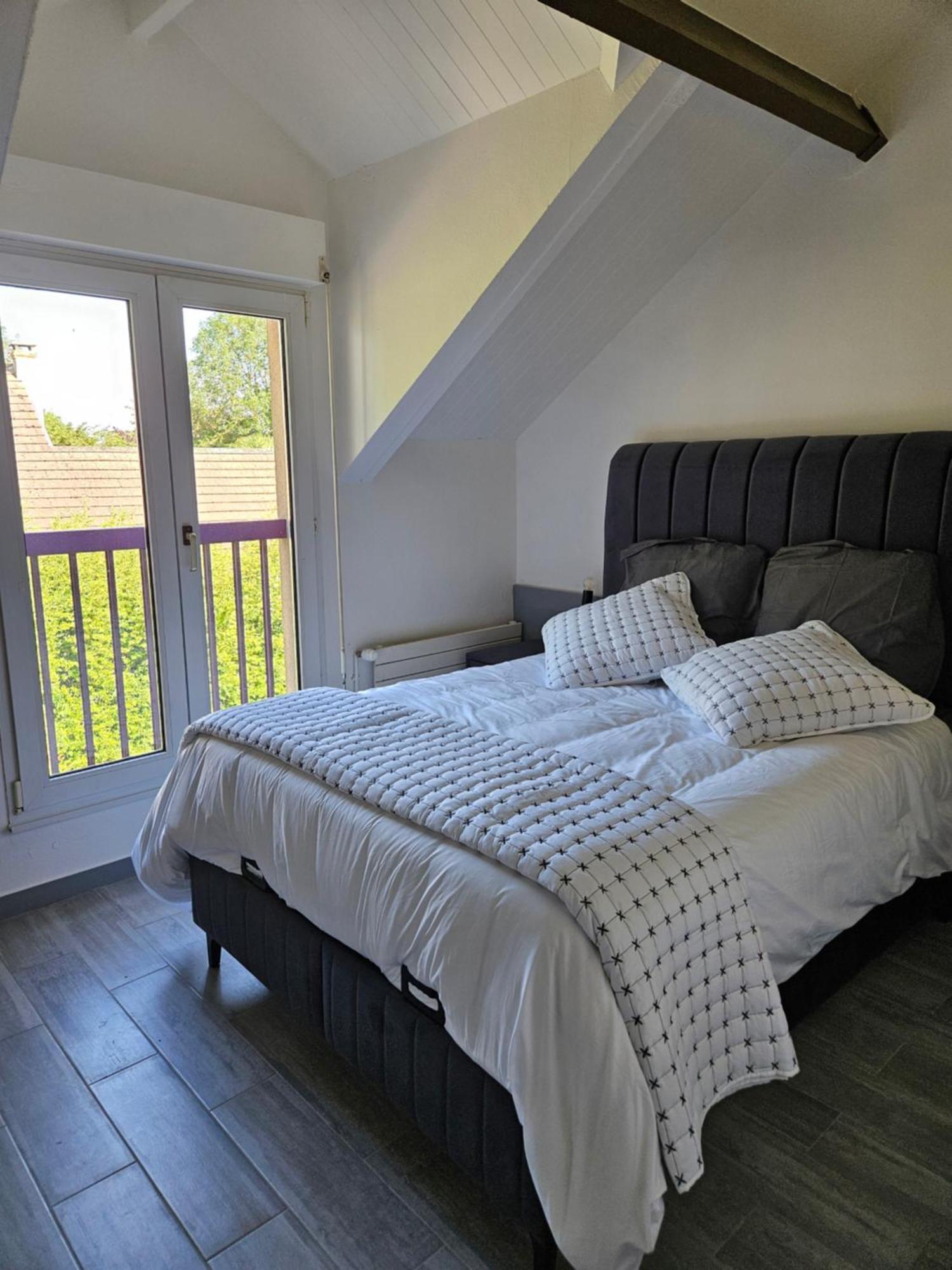 Hsh France - Chambres Haut De Gamme Et Cosy Meaux Exterior foto